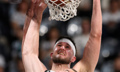 Zach Hankins marcand prin slam dunk, foto: Calin Florin Petean