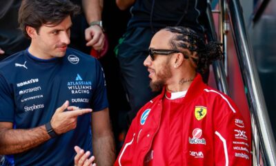 Carlos Sains si Lewis Hamilton, foto-Imago