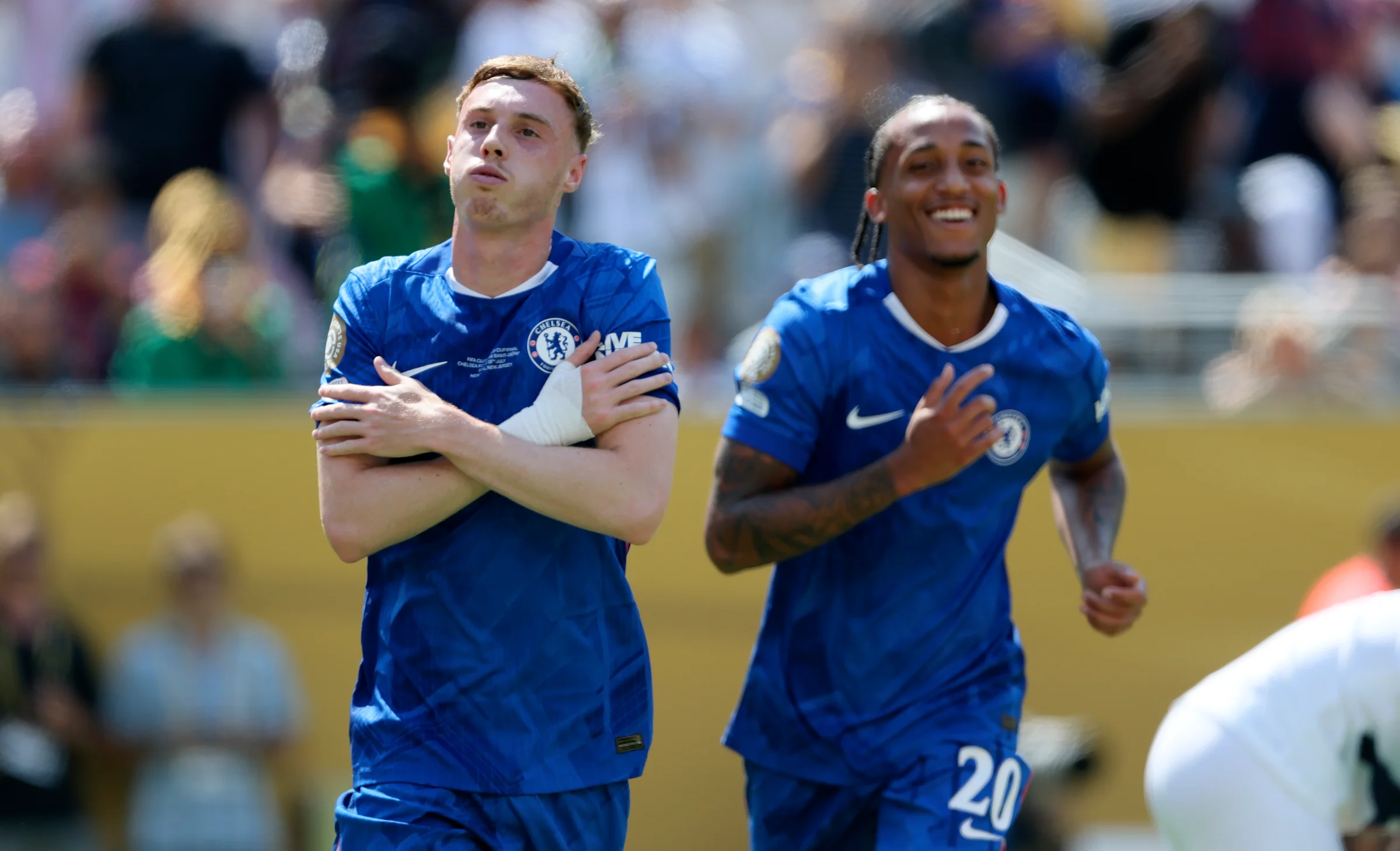 Cole Palmer si Joao Pedro celabrand golul in finala Club World Cup, foto-profimedia