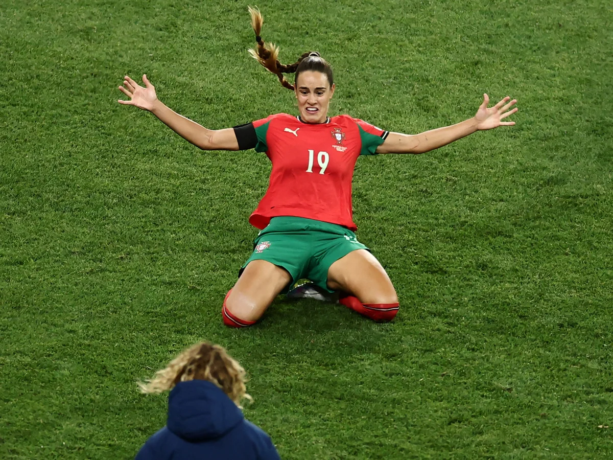 Diana Gomes, celebrand golul Portugaliei, foto-profimedia