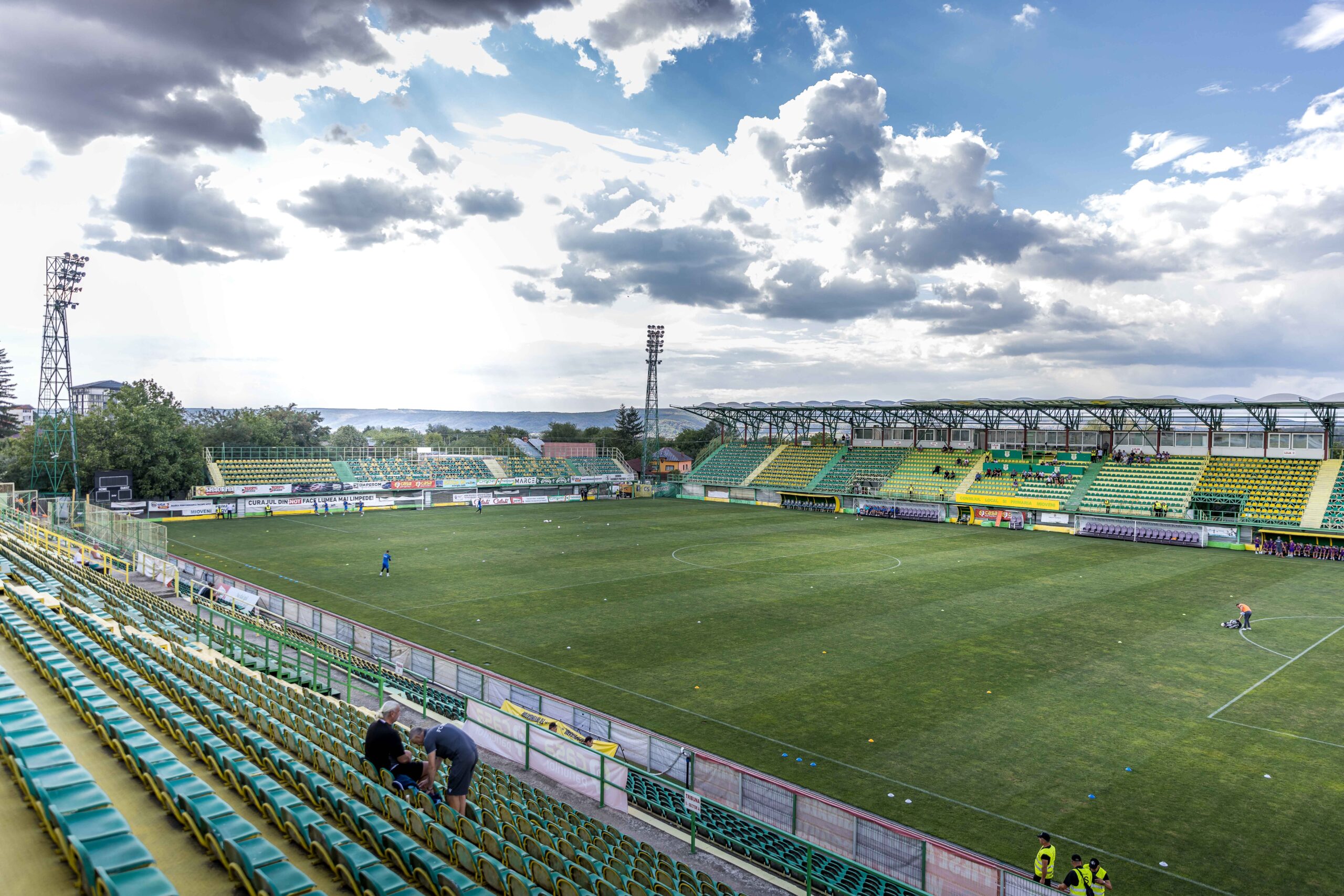 Stadionul Orasenec Mioveni, foto: Emil Sebastian Popescu/SportPulse