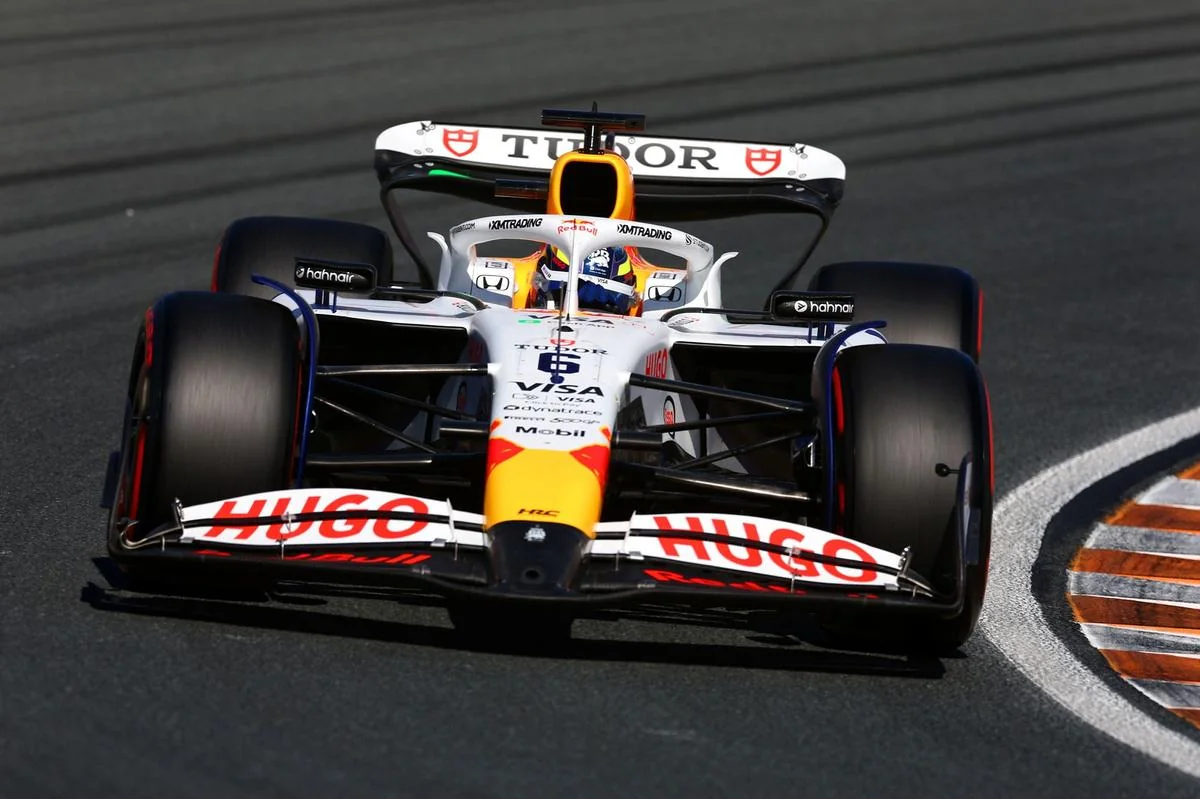Isack Hadjar,Racing Bulls F1, FOTO:motorsport race