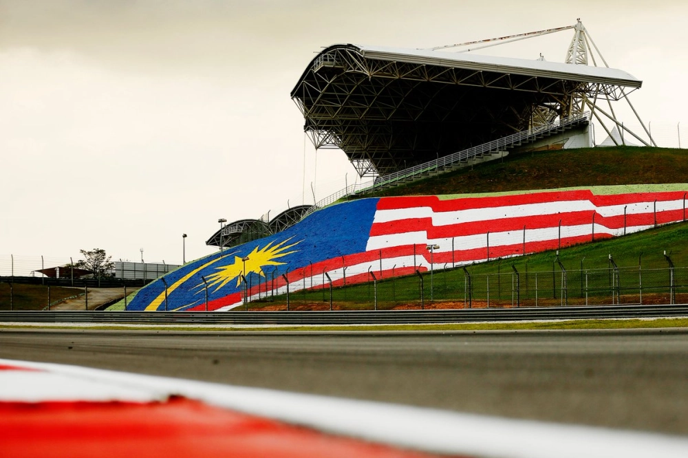 Malaysia circuit, foto - motors inside
