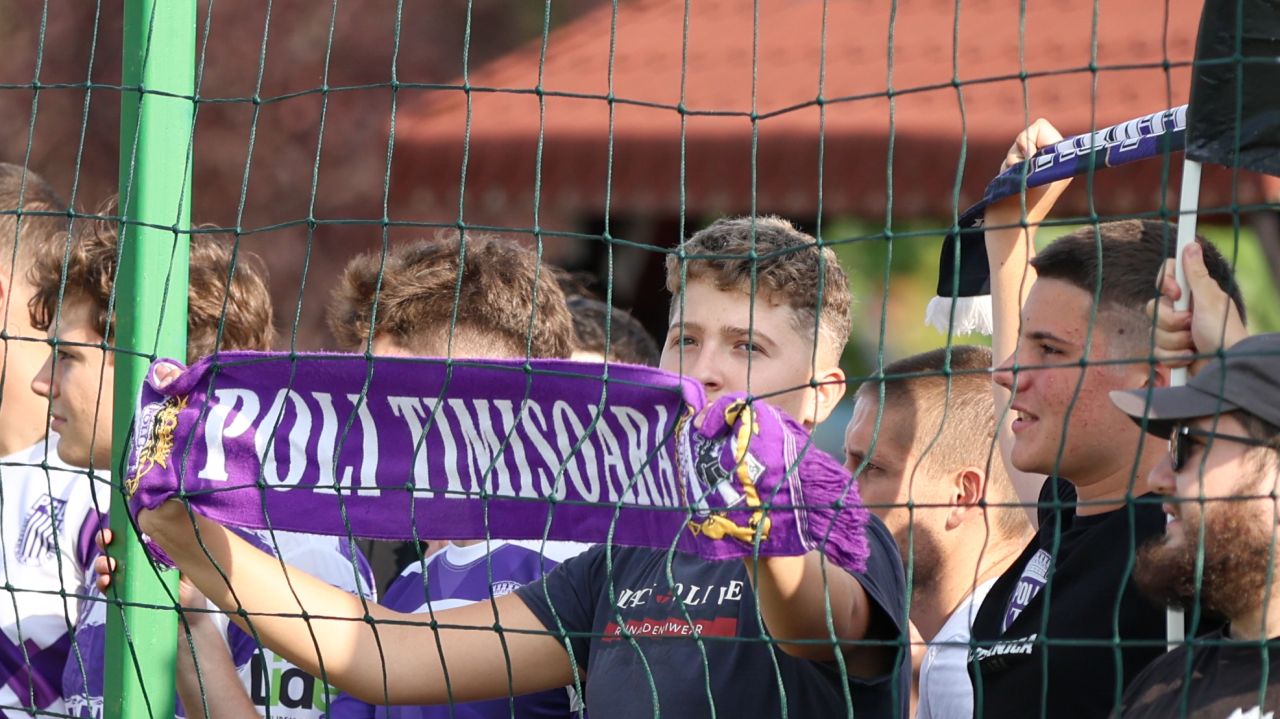 Suporteii Poli Timisoara, foto/Poli Timisoara
