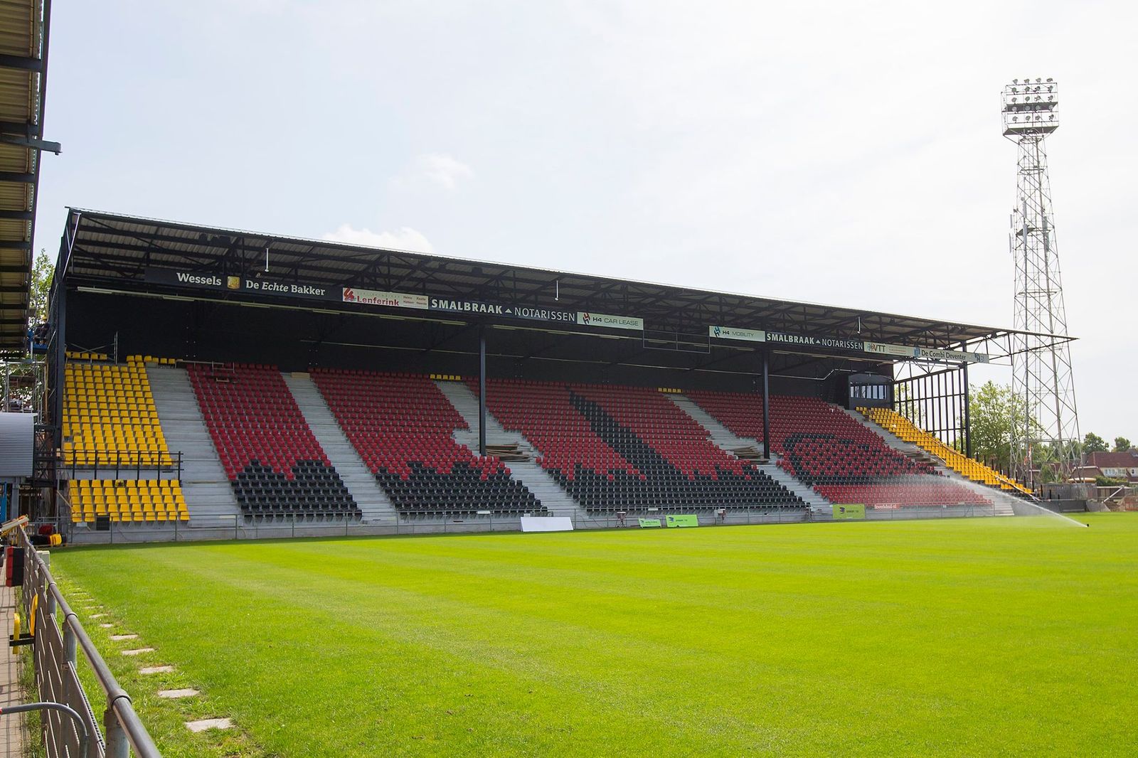 De Adelaarshorst Go Ahead Stadium, FOTO: Coliseum