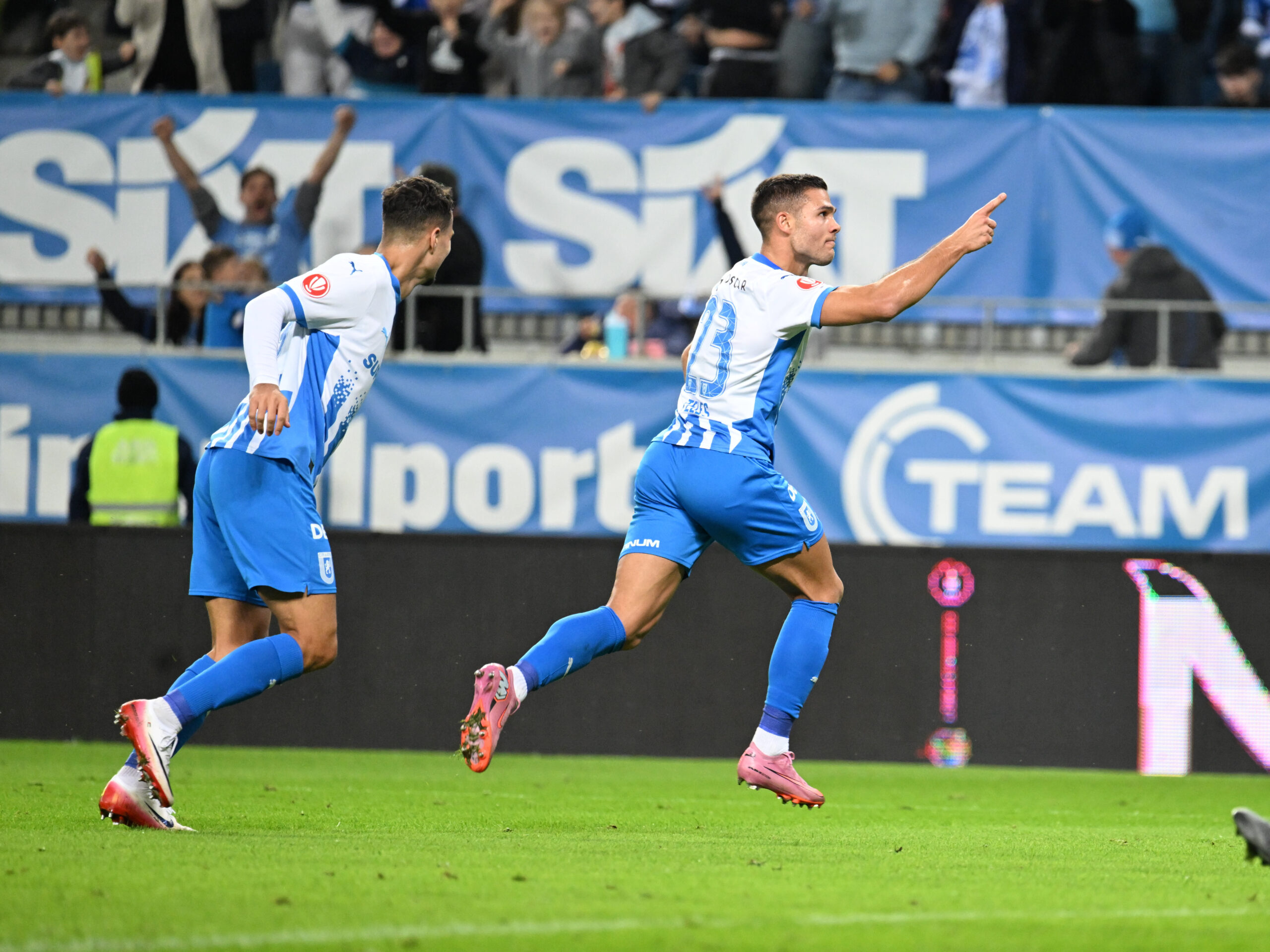 Samuel Teles Pereira Nunes Da Silva se bucură dupa un gol marcat in meciul dintre Universitatea Craiova si Dinamo Bucuresti, contand pentru Superliga Superbet, desfasurat pe Stadionul Ion Oblemenco din Craiova, vineri 26 septembrie 2025. © FOTO:Razvan Pasarica/SPORT PICTURES