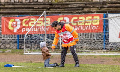 Rares Zamfir in momentul "arestarii" la finele meciului dintre Corvinul Hunedoara si CSA Steaua desfasurat pe Stadionul Corvinul 1921, Hunedoara, Romania, sambata 04 octombrie 2025 FOTO: Emil-Sebastian Popescu/SportPulse
