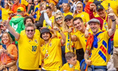 Loredana Groza, Pavel Bartos si Marius Moga alaturi de suporterii natioalei, FOTO/Emil-Sebastian Popescu/SportPulse