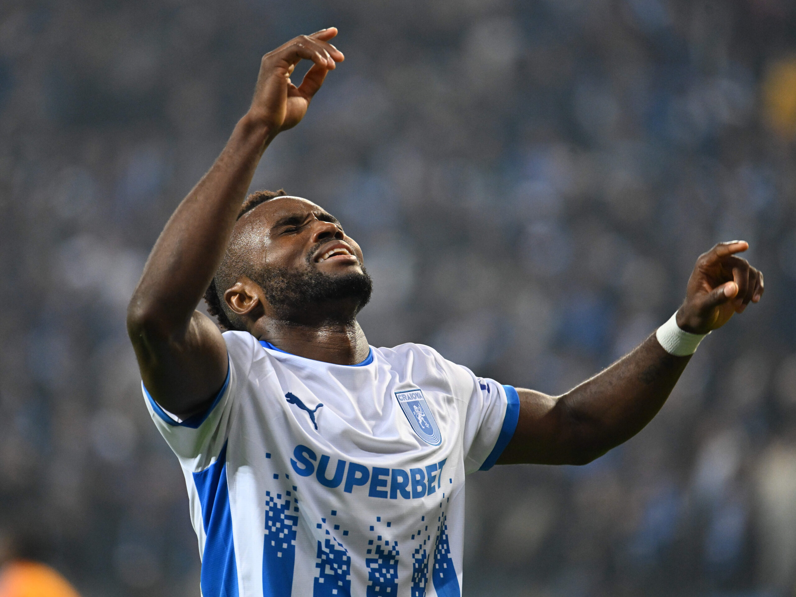 Bassey Etim Monday se bucură dupa un gol al Universitatii Craiova, contand pentru UEFA Conference League, desfasurat pe Stadionul Ion Oblemenco din Craiova, FOTO:Razvan Pasarica/SPORT PICTURES