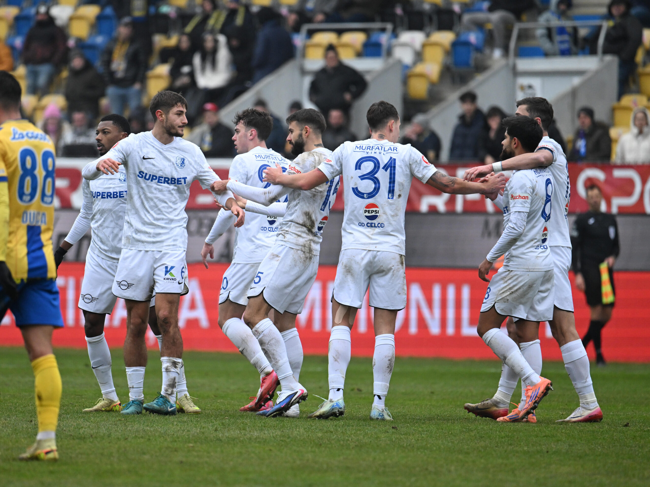Bucurie a fotbalistilor constanteni Pereira Steve Jose Furtado, Victor Robert Dican, Eduard Gabriel Radaslavescu, Bogdan Ionut Tiru si Ionuț Daniel Vână dupa un gol marcat, 2026. © FOTO:Razvan Pasarica/SPORT PICTURES