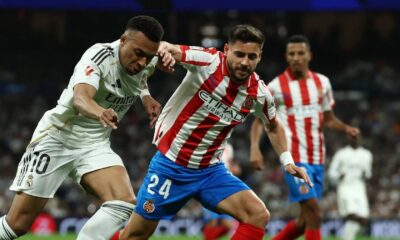 Mbappe in duel cu Alex Moreno, FOTO: CalmoPhoto