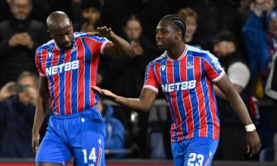 Jean Philippe Mateta si Jaydee Canvot de Crystal Palace celebrand primul gol al partidei, FOTO/ IMAGO