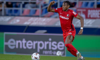 Johan Manzabi de la Freiburg, in partida de fotbal din UEFA Europa League, FOTO: Emil-Sebastian Popescu/SportPulse