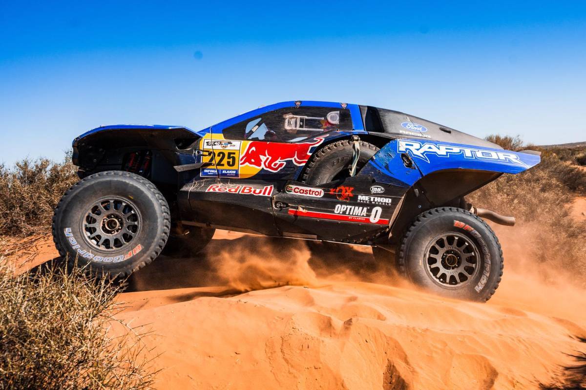 Carlos Sainz, Ford Raptor, FOTO: W2Rally