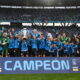 Jucatorii lui Belgrano celebrand castigarea trofeului Turneului Apertura dupa victoria obtinuta in fata celor de la River Plate, FOTO/ Julio Mancini/ SportPulse