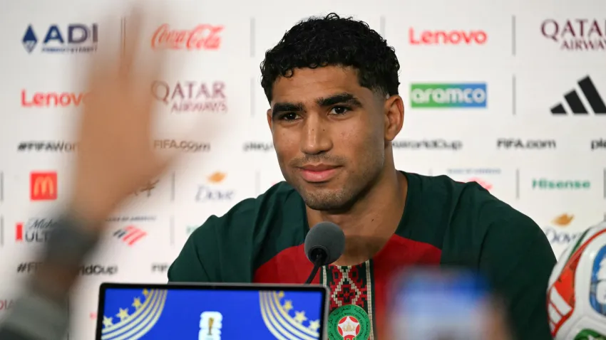 Achraf Hakimi, stanjenit in plina conferinta de presa, FOTO: Getty