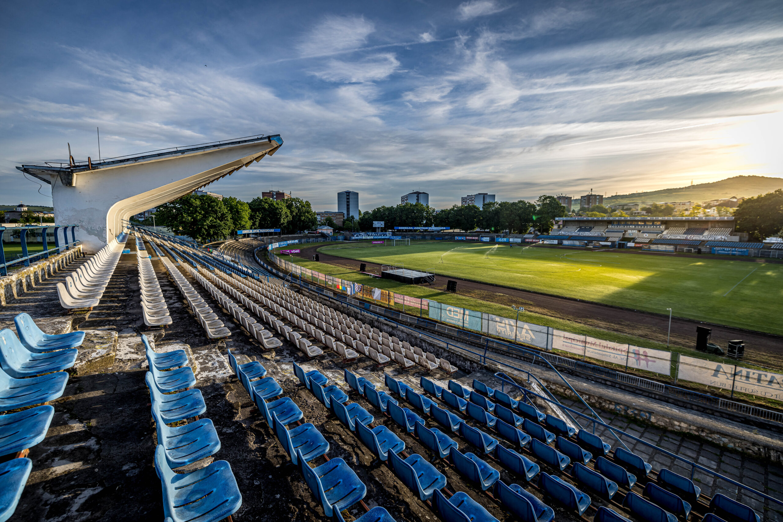 Stadionul Corvinul 1921 Hunedoara FOTO: © Emil Sebastian Popescu/ SportPulse
