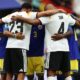 Felix Nmecha și Jonathan Tah alaturi de jucatorii din Curacao, se roaga impreuna la finalul partidei, FOTO: IMAGO