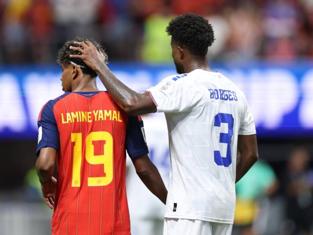 Lamine Yamal si Diney Borges, FOTO: IMAGO