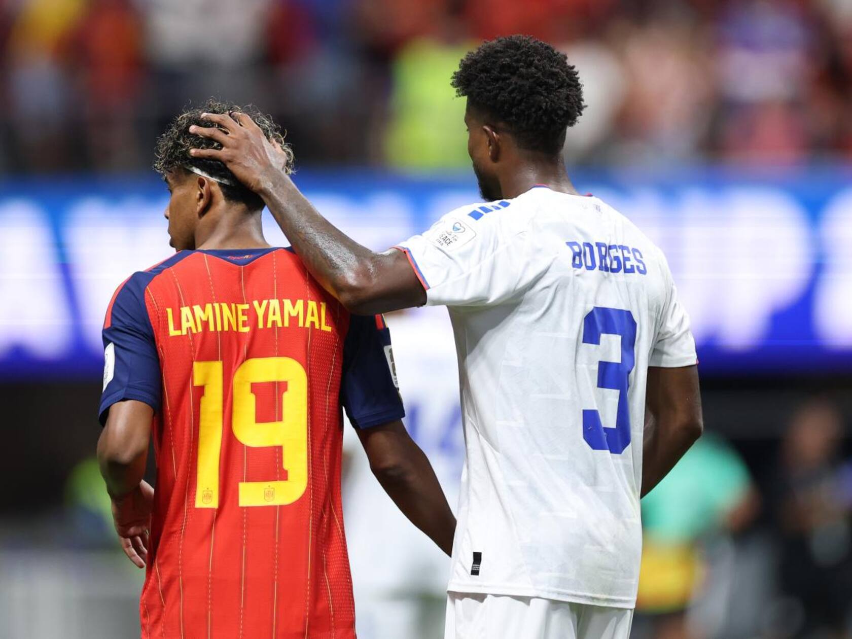 Lamine Yamal si Diney Borges, FOTO: IMAGO