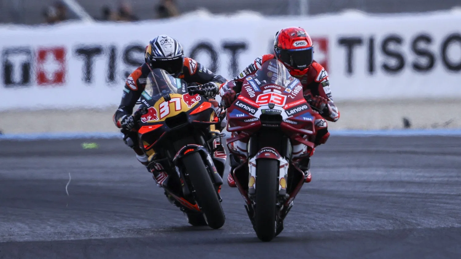 Marc Marquez si Pedero Acosta in duel pe Balaton Park, HungaryGP, FOTO:Gold&Goose