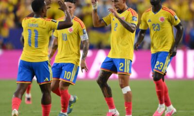 Jucatorii columbieni celebrand, FOTO:EFE