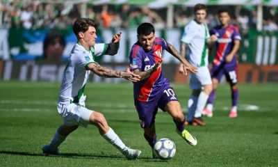 Angel Correa de la River Plate in duel pentru balon, FOTO:EFE