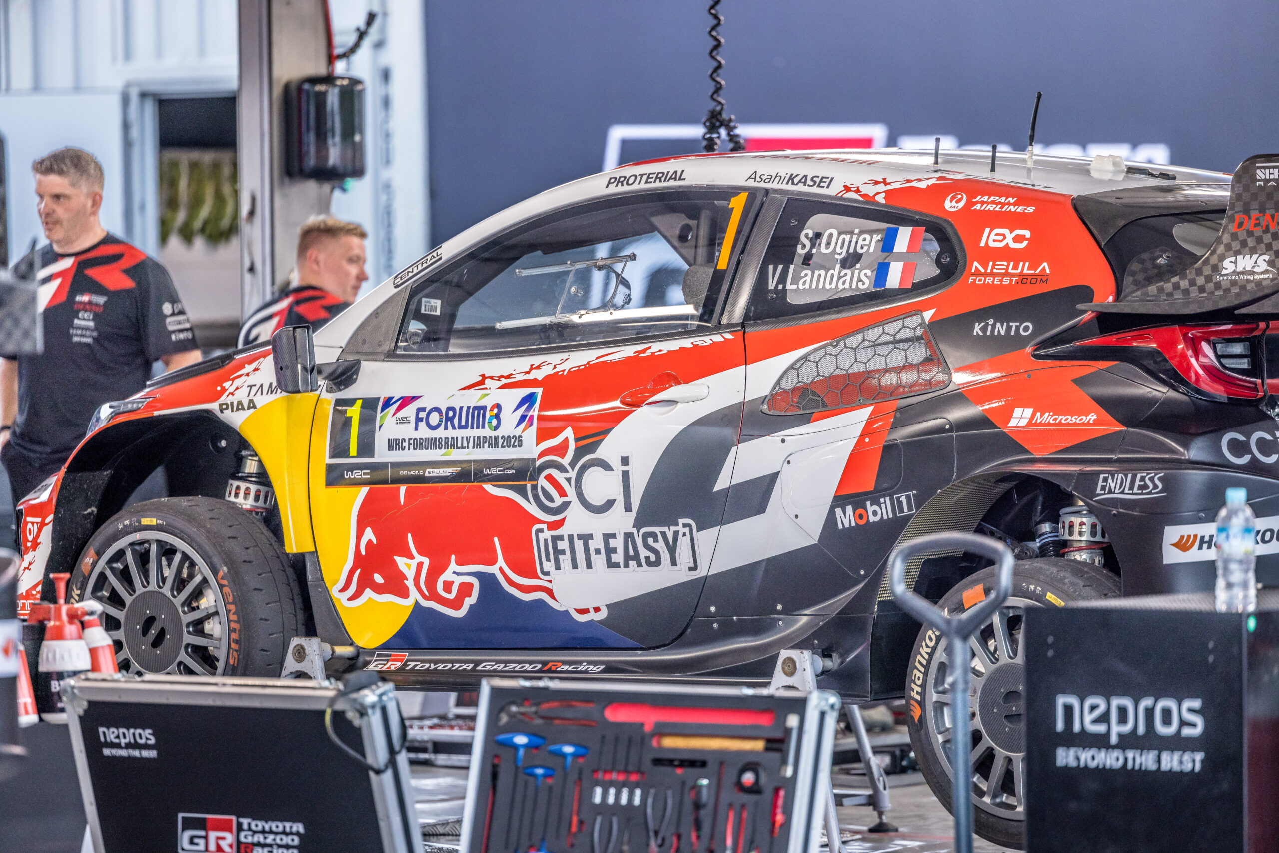 Masina lui Sebastien Ogier, Toyota Gazoo Racing, FOTO: Emil Sebastian Popescu / ESPphoto/SportPulse