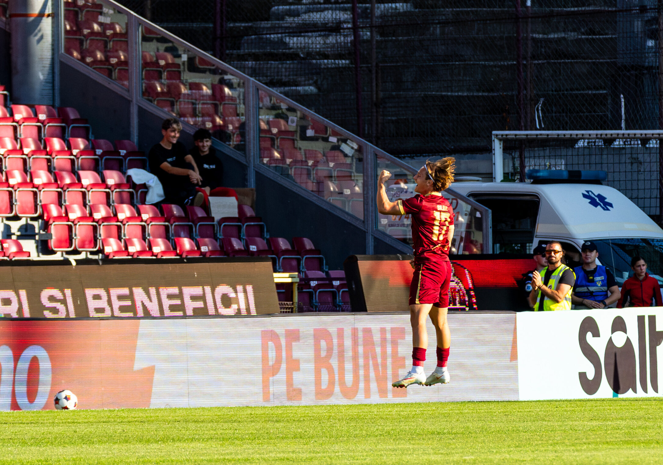 Lorenzo Biliboc celebrand golul marcat in partida dintre CFR Cluj si FC Botosani din Superliga Romaniei, disputat pe stadionul Dr. Constantin Radulescu din Cluj-Napoca, 19 septembrie 2026. Andrei Apolzan/SportPulse