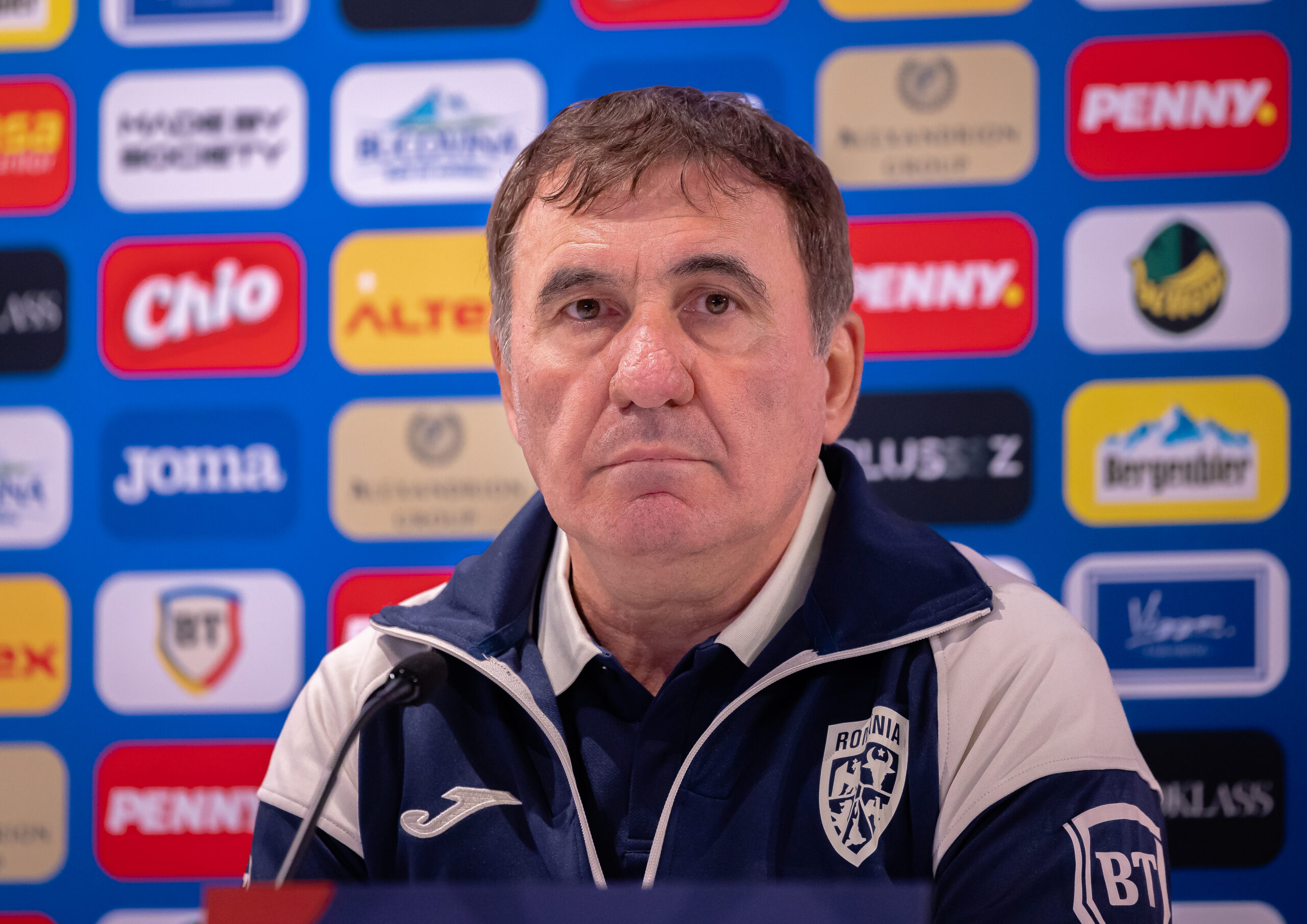 Gheorghe Hagi, selectionerul Romaniei la conferinta de presa ©FOTO/ Emil Sebastian Popescu/ESPphoto/SportPulse