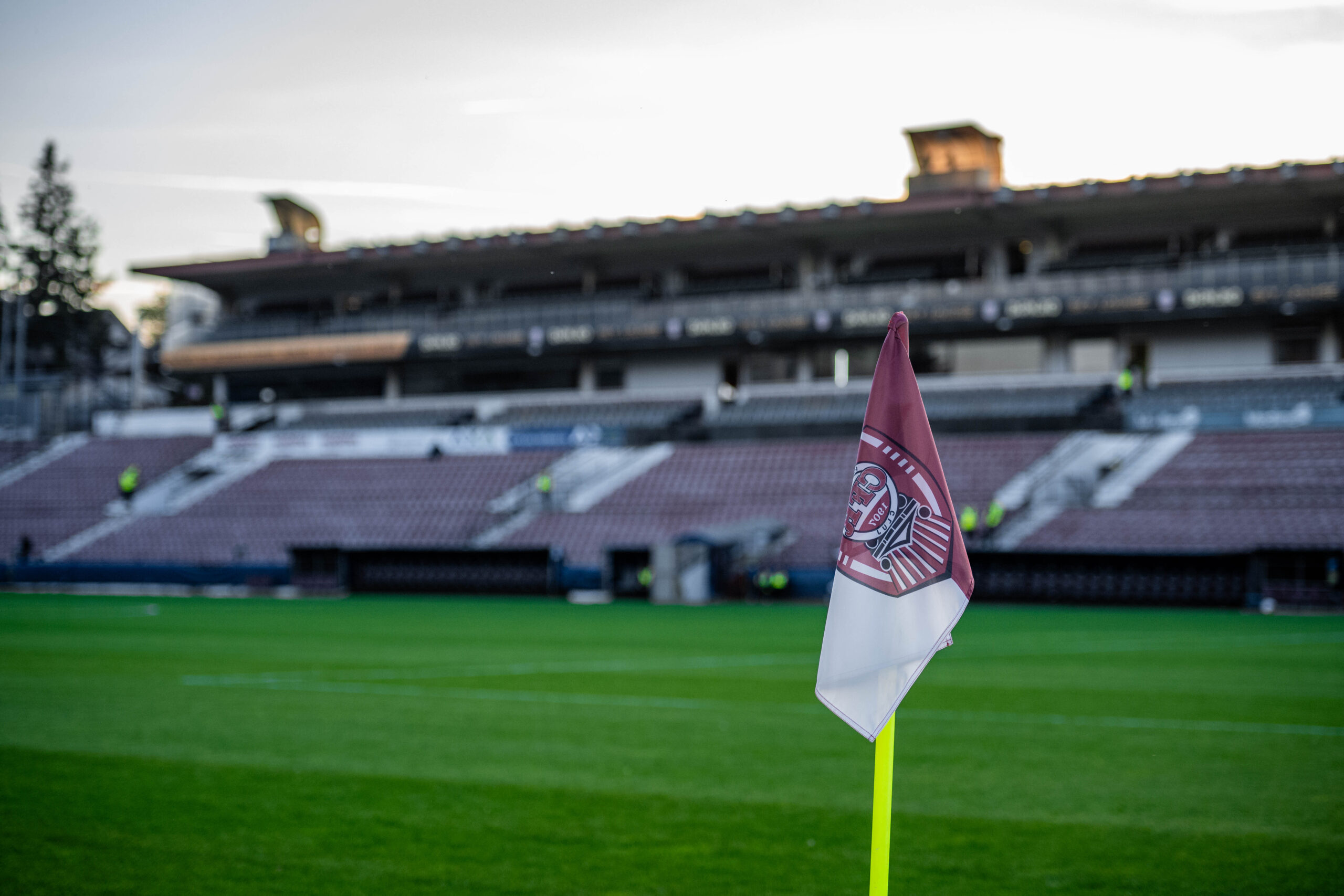 Imagine generală de dinaintea partidei CFR Cluj - "U" Cluj din etapa a 2-a a Grupei B din Cupa României Betano 2026/2027, dintre CFR Cluj și Universitatea Cluj, disputată pe Stadionul „Dr. Constantin Rădulescu” din Cluj-Napoca, România, 28 octombrie 2026. FOTO / Raul Marica / SportPulse