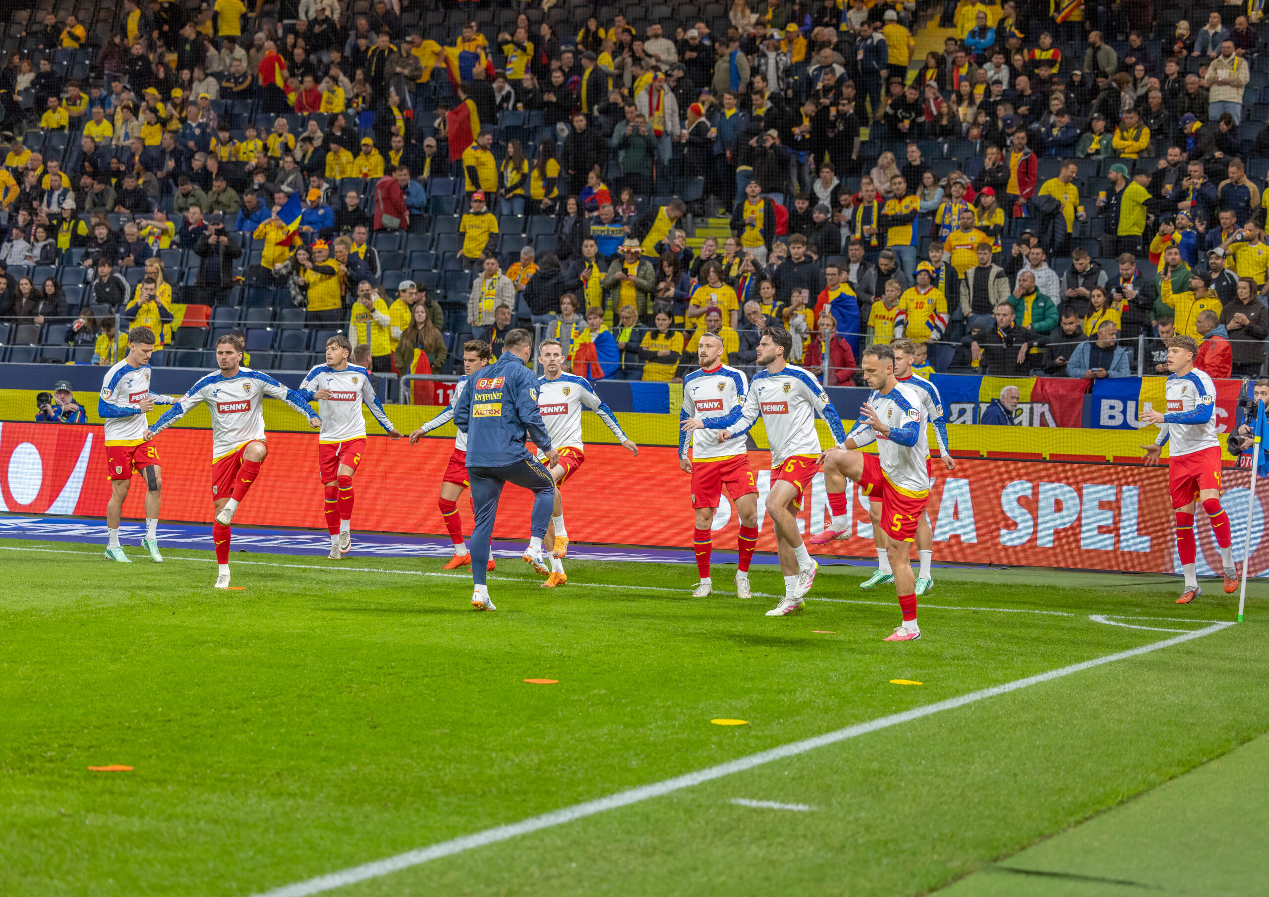 Jucatorii Romania, la incalzire, UEFA Nations League, © FOTO:Emil Sebastian Popescu/ESPphoto